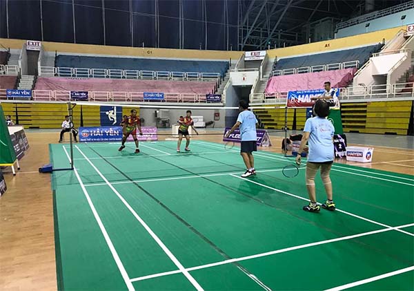 SÂN CẦU LÔNG NHÀ THI ĐẤU PHÚ THỌ, QUẬN 11, TPHCM